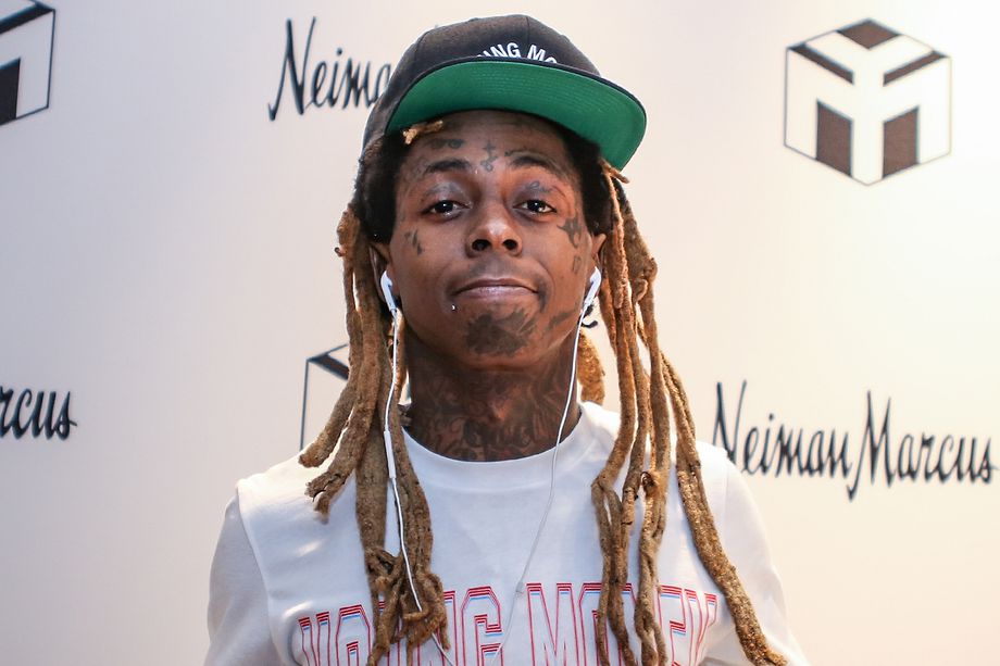 Lil Wayne Sells Young Money Catalog Including Drake & Nicki Masters ...